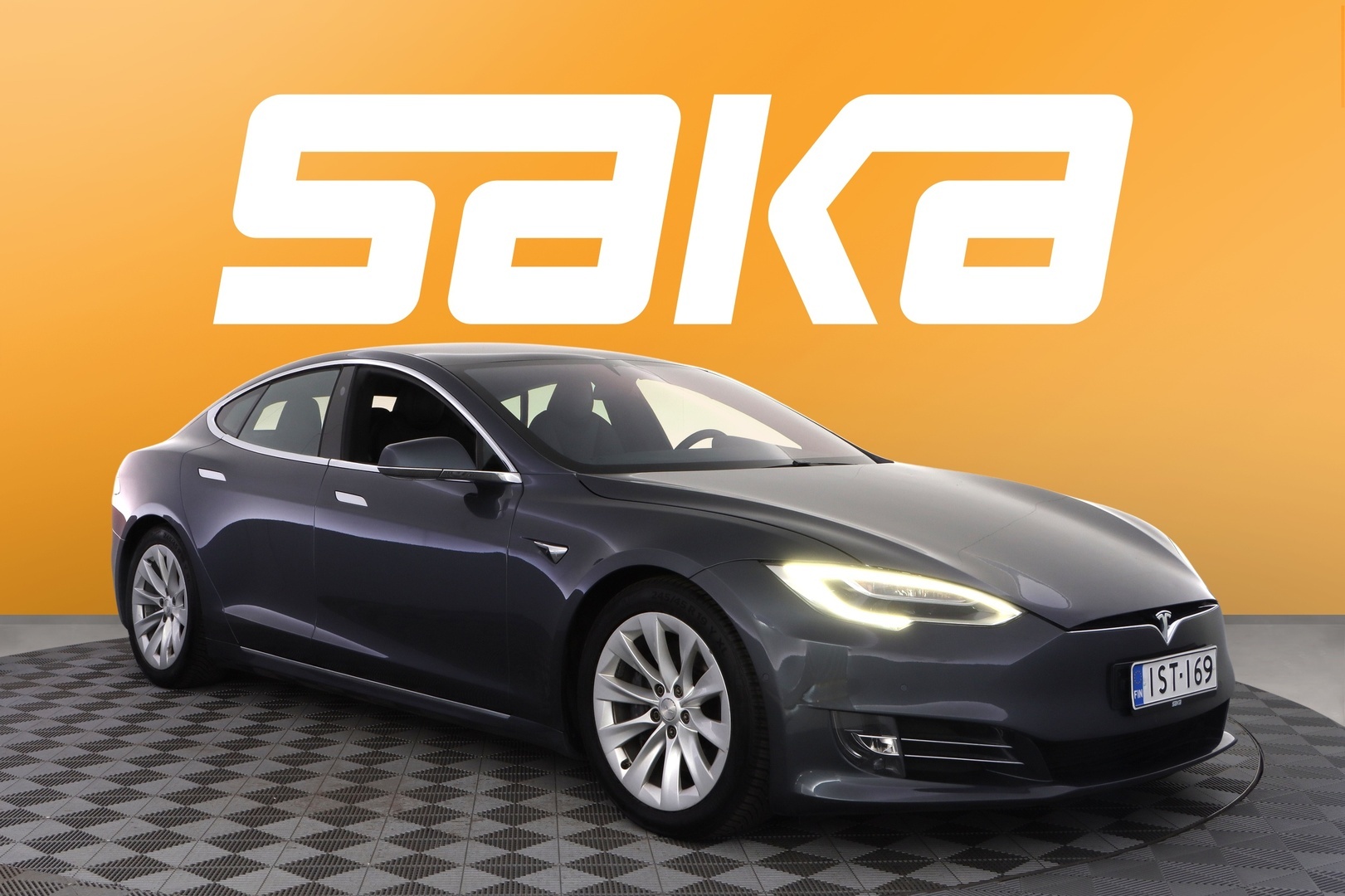 Tesla Model S
