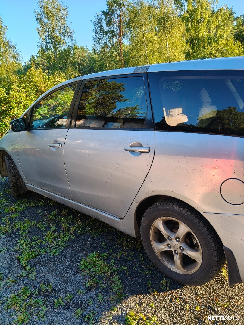 Mitsubishi Grandis