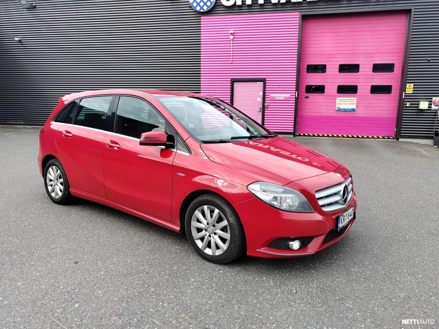 Mercedes-Benz B