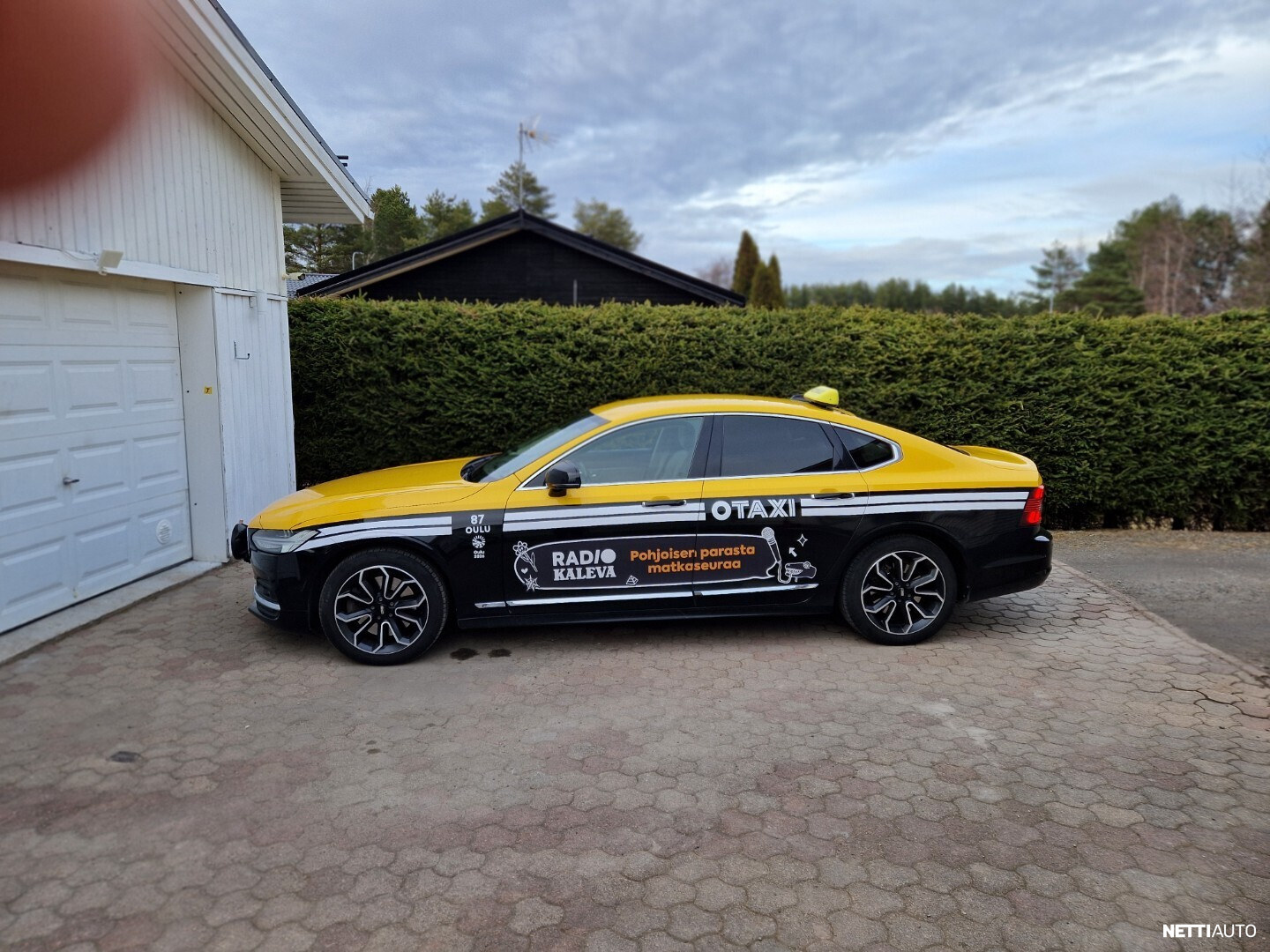Volvo S90