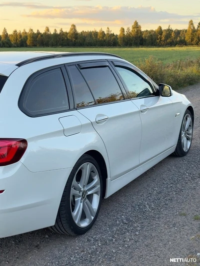 BMW 520 Sport A F11 Touring Business 2011, photo 5/9