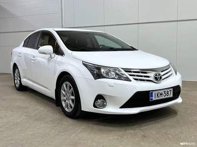 Toyota Avensis 2,0 D-4D Linea Sol 4ov 2013, photo 2/9