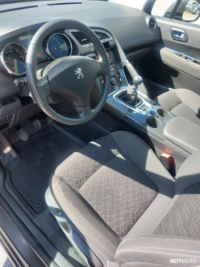 Peugeot 3008 Active Pure Tech 130 2016, kuva 7/8