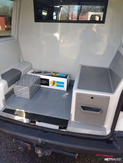 Volkswagen Transporter 2011, photo 4/7