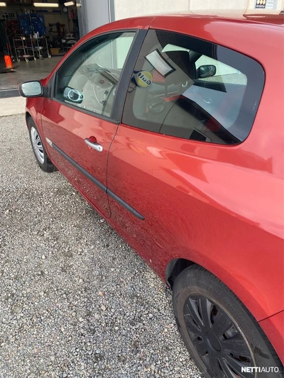Renault Clio Dynamique 1,2 16v Turbo 3ov 2007, photo 2/5