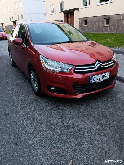 Citroen C4 2011, photo 1/8