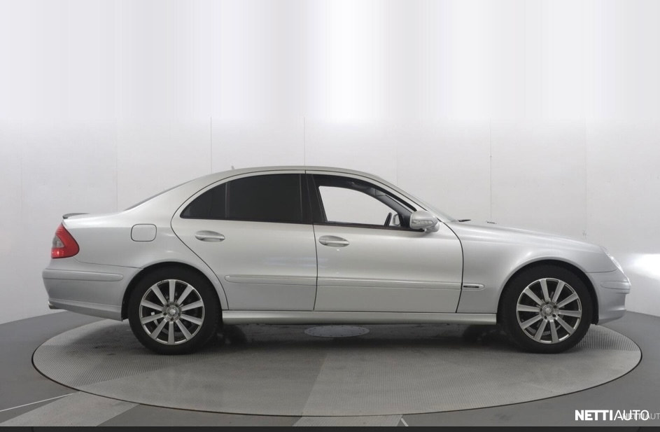 Mercedes-Benz E