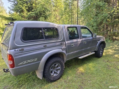 Mazda B2500 2005, kuva 4/10