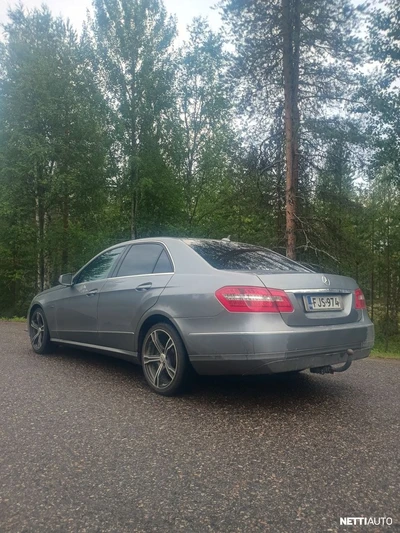 Mercedes-Benz E CDI BE Business 2009, photo 2/9