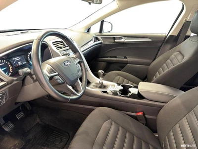 Ford Mondeo 2015, photo 7/22