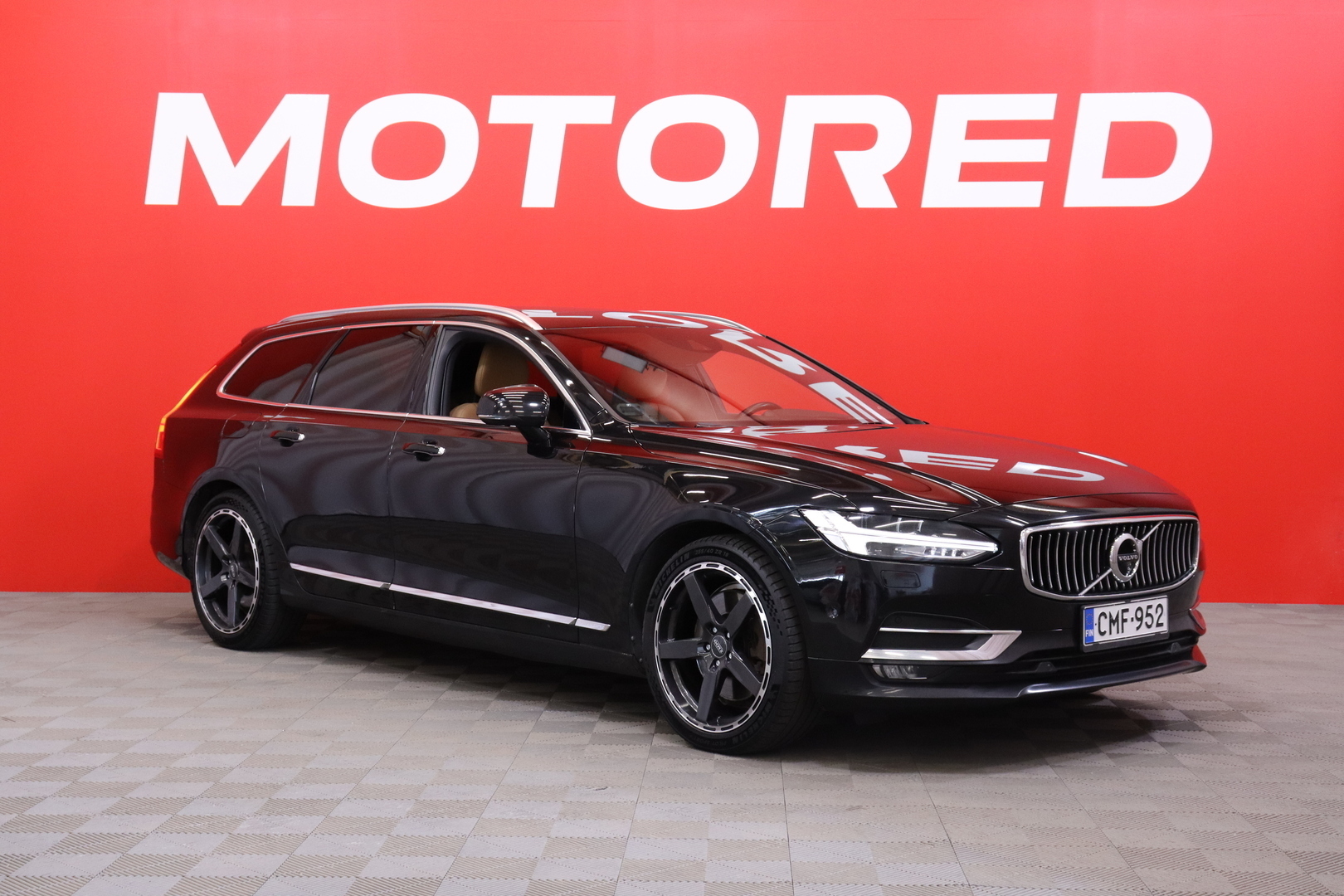 Volvo V90