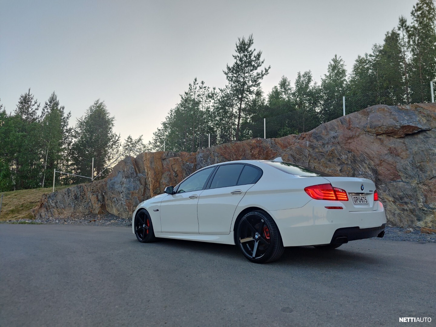 BMW 550