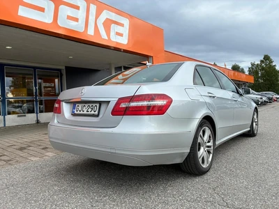 Mercedes-Benz E 2010, kuva 3/7