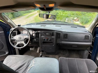 Dodge Ram 3500 2003, kuva 7/13