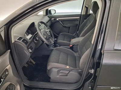 Volkswagen Touran 2011, kuva 7/31
