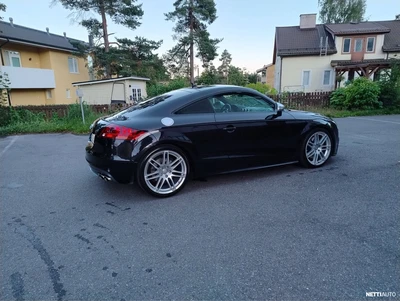 Audi TTS Coupé 2,0 TFSI kW S tronic 2011, kuva 2/18