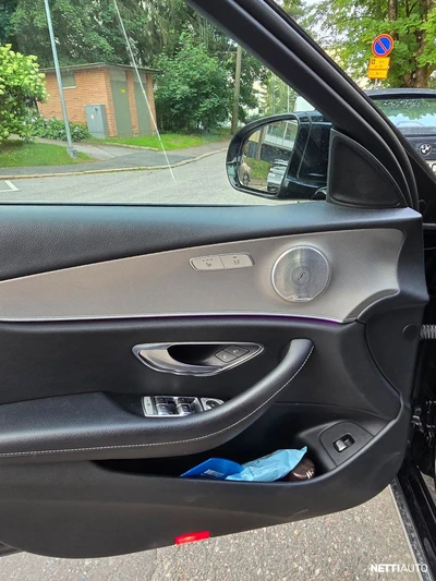 Mercedes-Benz E 2018, photo 5/12