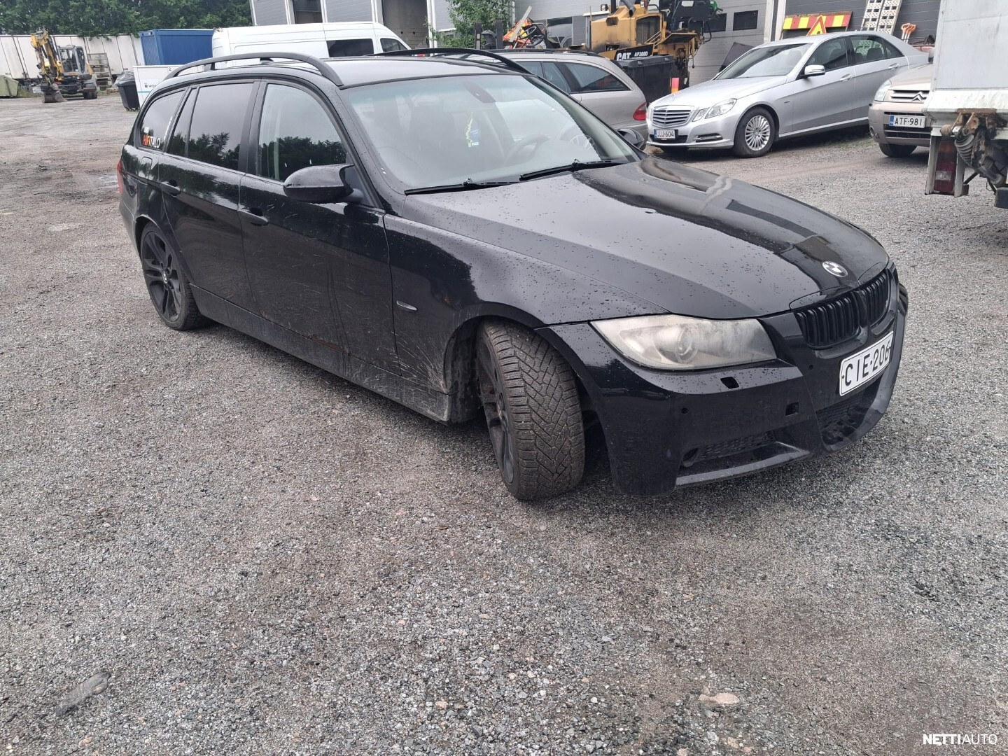 BMW 320