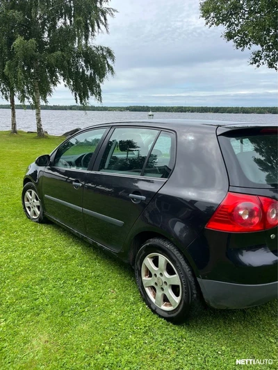 Volkswagen Golf 2004, photo 6/10