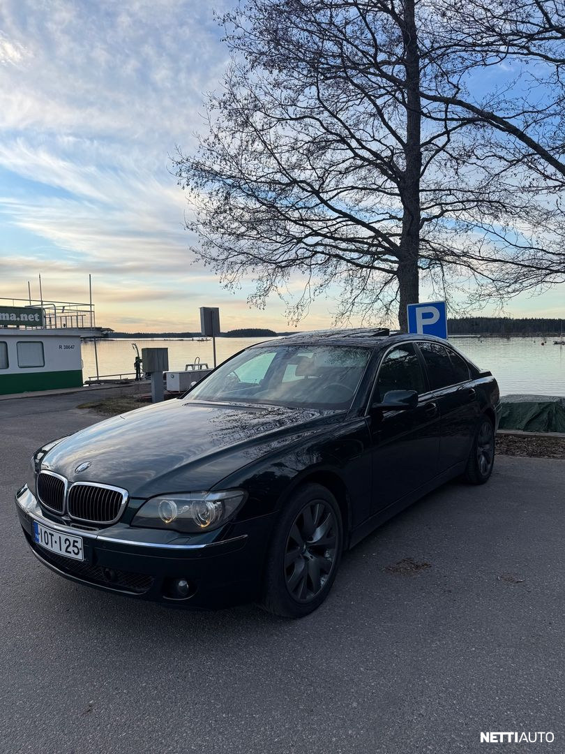 BMW 730