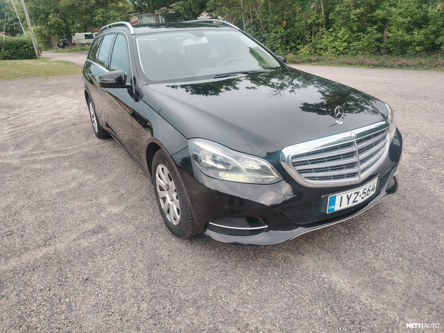 Mercedes-Benz E
