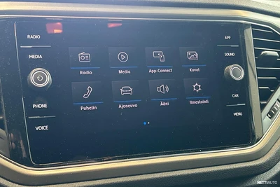 Volkswagen T-Roc 2020, photo 5/46