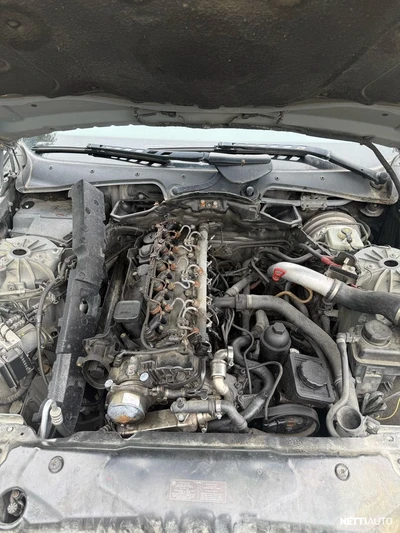 BMW 525 2004, kuva 6/7
