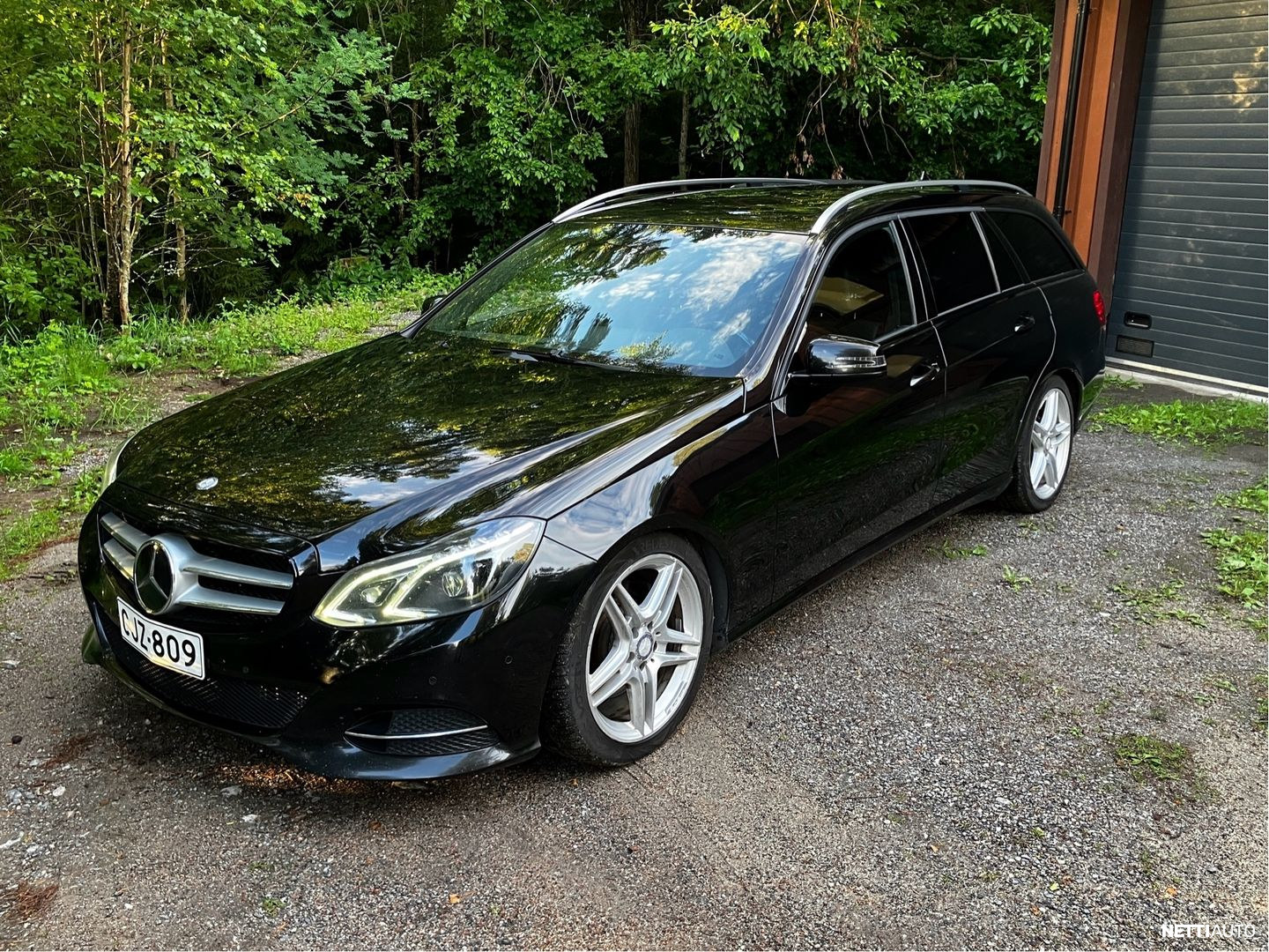 Mercedes-Benz E