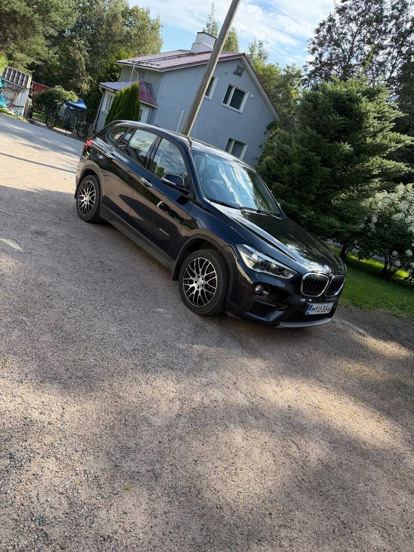 BMW X1