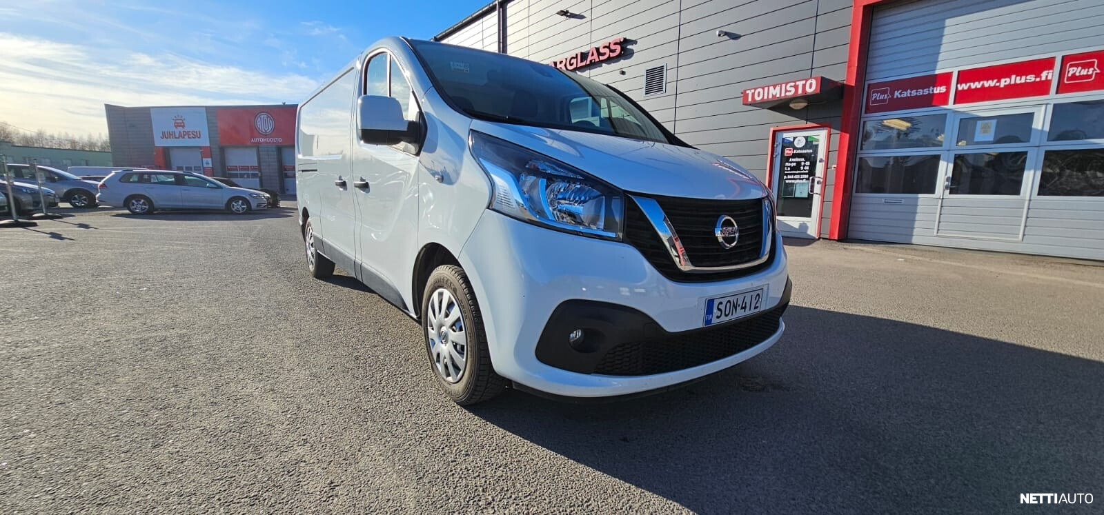 Nissan NV300