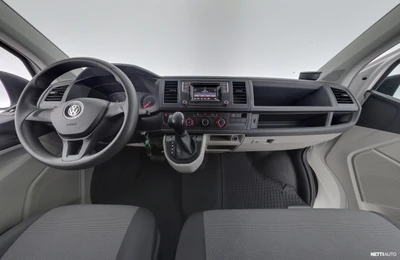 Volkswagen Transporter 2016, photo 7/27