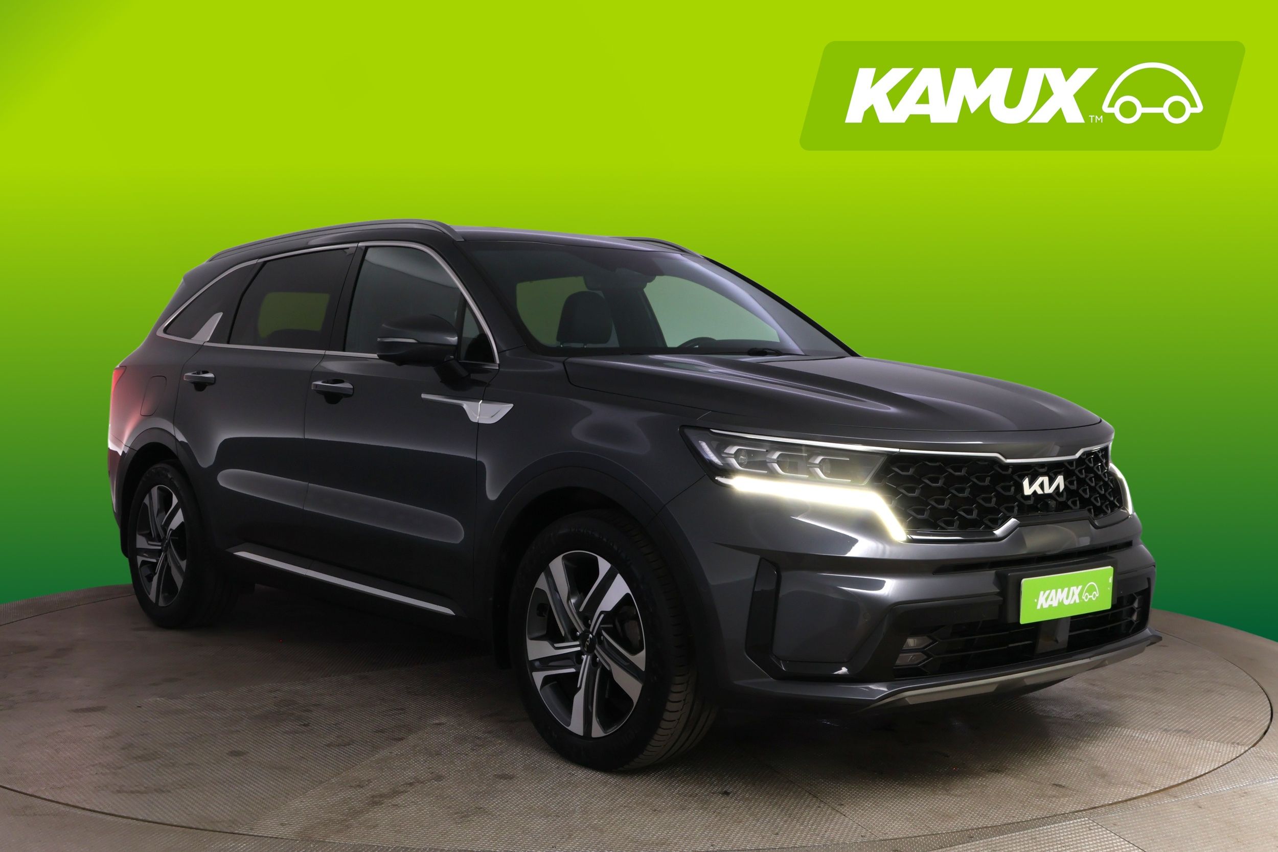 Kia Sorento 1,6 T-GDI Plug-in Hybrid AWD Business Luxury AT 5P *HUIPPUVARUSTEET & MERKKIHUOLLETTU!*