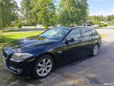 BMW 530 A F11 Touring 2011, photo 2/13