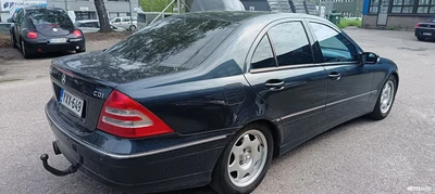 Mercedes-Benz C 2005, kuva 4/8