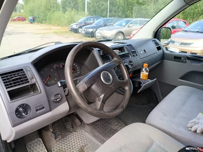 Volkswagen Transporter 2005, photo 7/8