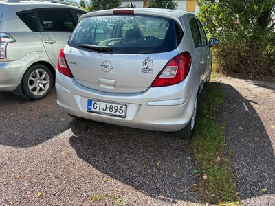 Opel Corsa 2009, kuva 3/11