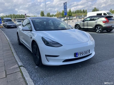Tesla Model 3 Long Range 2022, photo 2/6