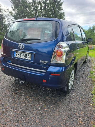 Toyota Corolla Verso 2006, kuva 3/7