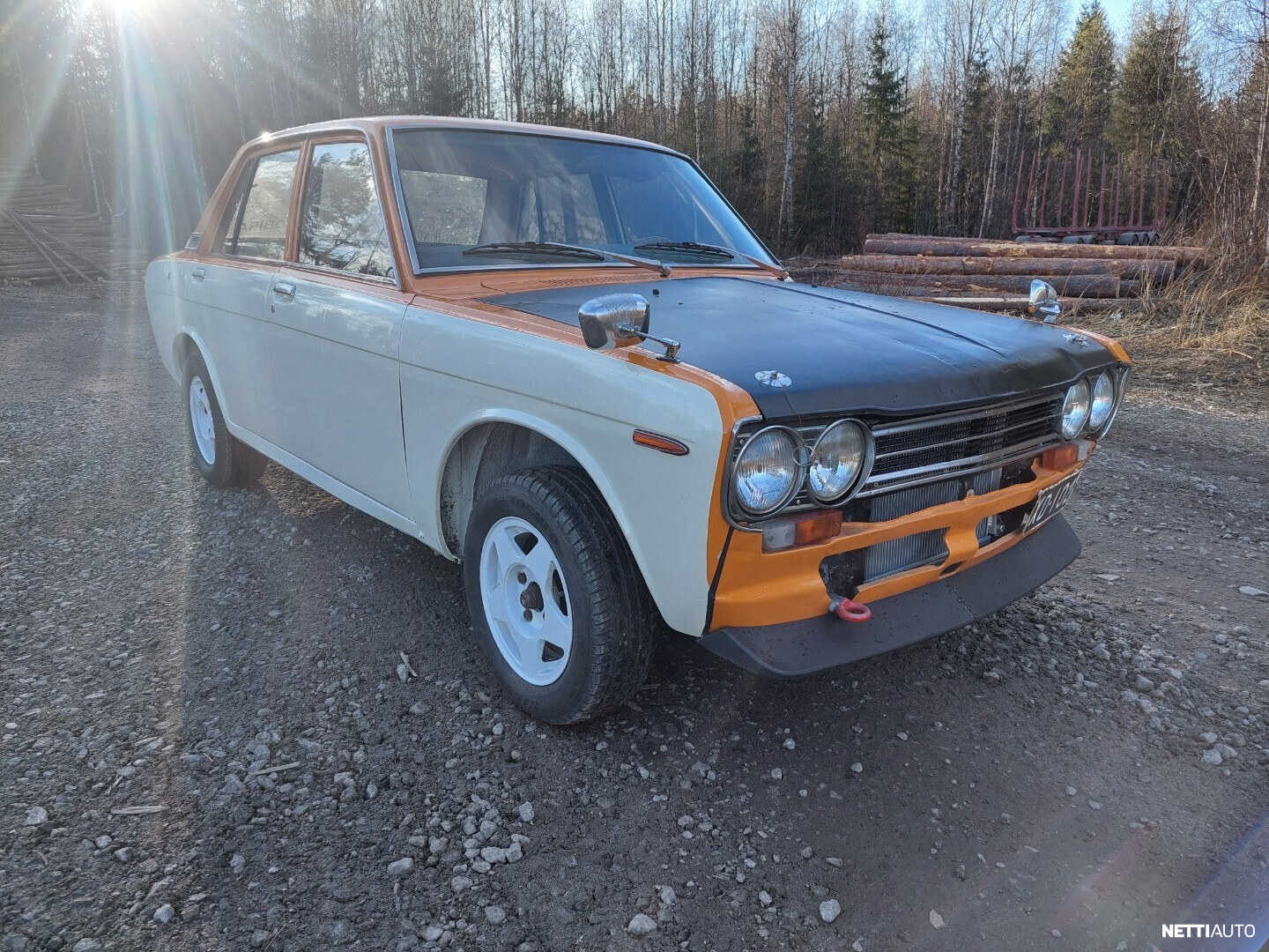 Datsun 1600