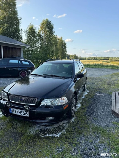 Volvo V40 2001, kuva 1/7