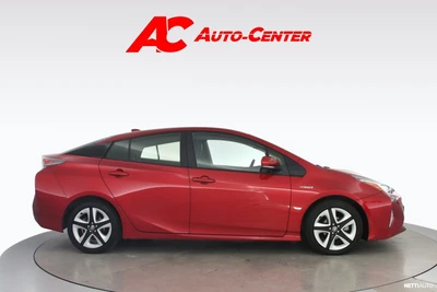 Toyota Prius Active 2019, photo 5/24