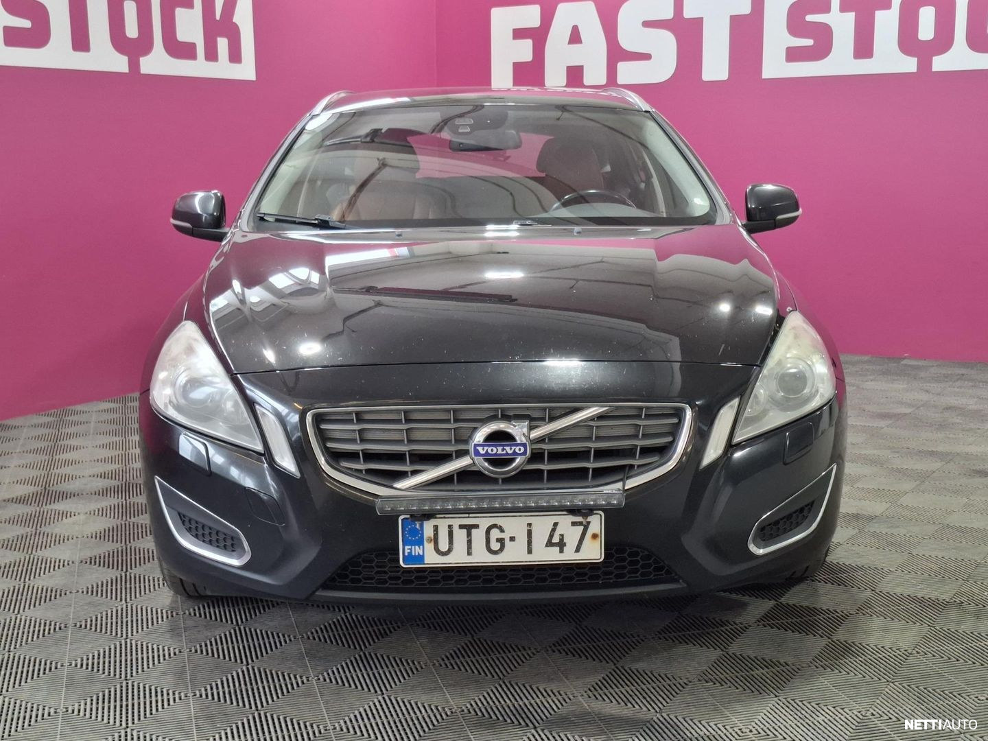 Volvo V60 2012, photo 2/15