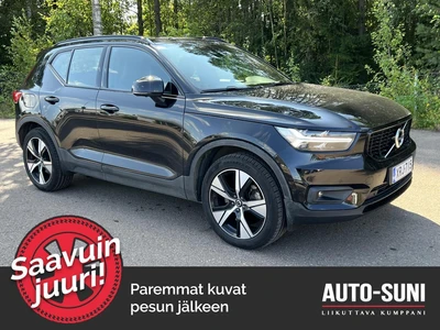 Volvo XC40 2022, photo 1/10