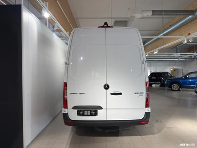 Mercedes-Benz Sprinter 2026, photo 6/17