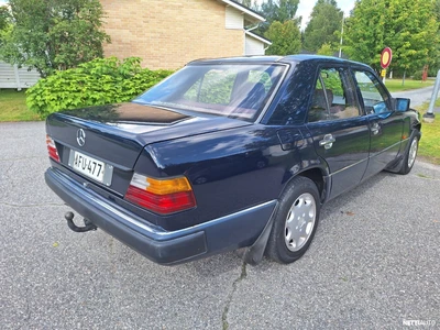 Mercedes-Benz 200 W 124 1991, kuva 5/15