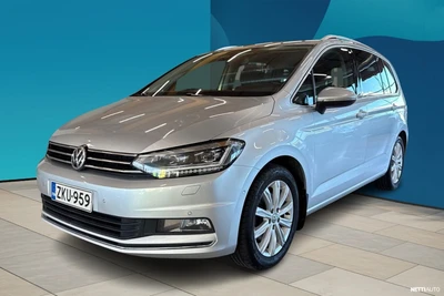 Volkswagen Touran 2016, kuva 1/10