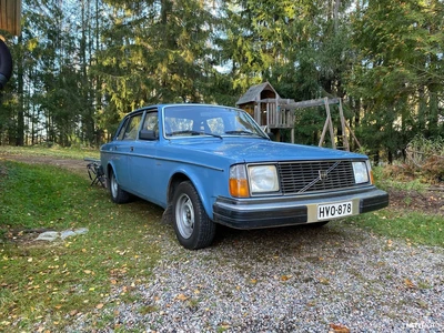 Volvo 240 Museoauto 1979, kuva 2/9