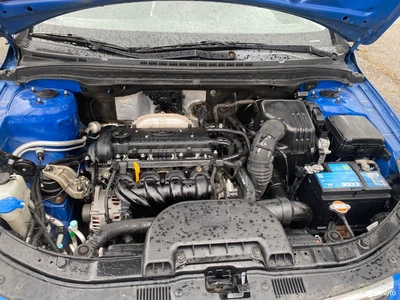 Hyundai i30 5d 1,4 CVVT 5MT ISG Classic 2010, photo 1/10