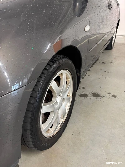 Kia Cerato 1,6 LX HB 5D 2006, photo 4/18