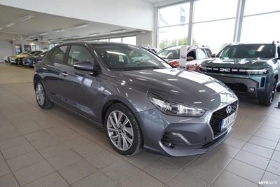 Hyundai i30 Fastback 2018, photo 3/10